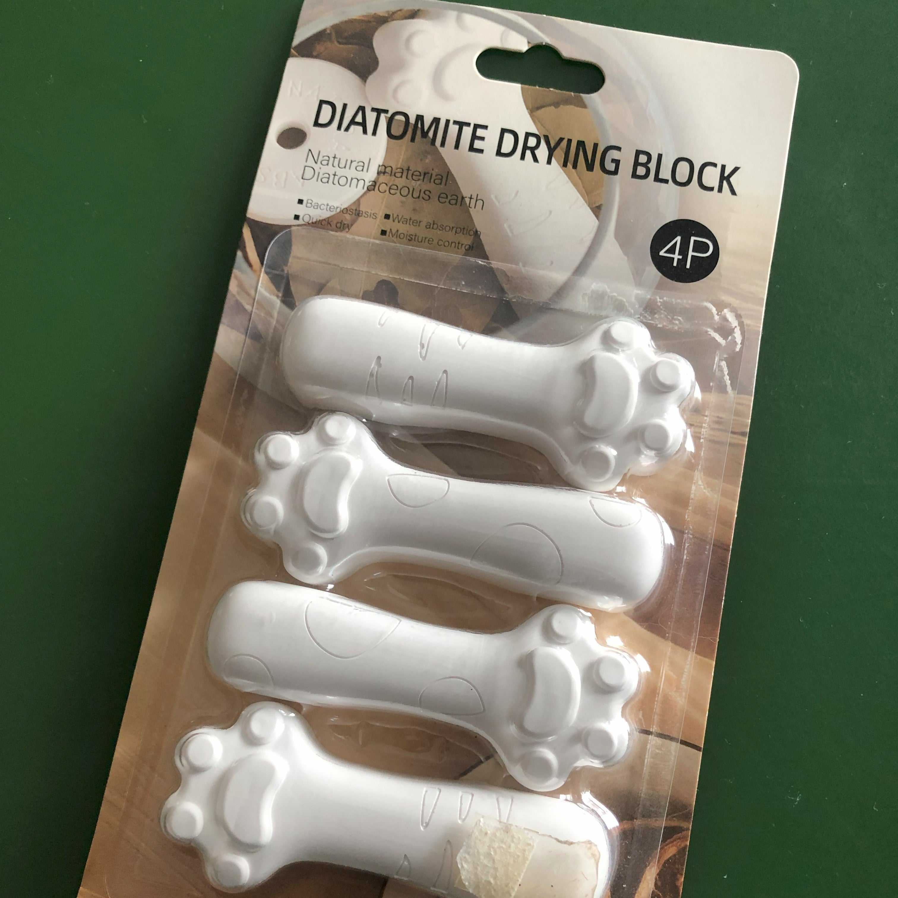 Cat Paw Drying Strip | Natural Diatomaceous Earth Moisture Absorber for Pet and Human Snacks