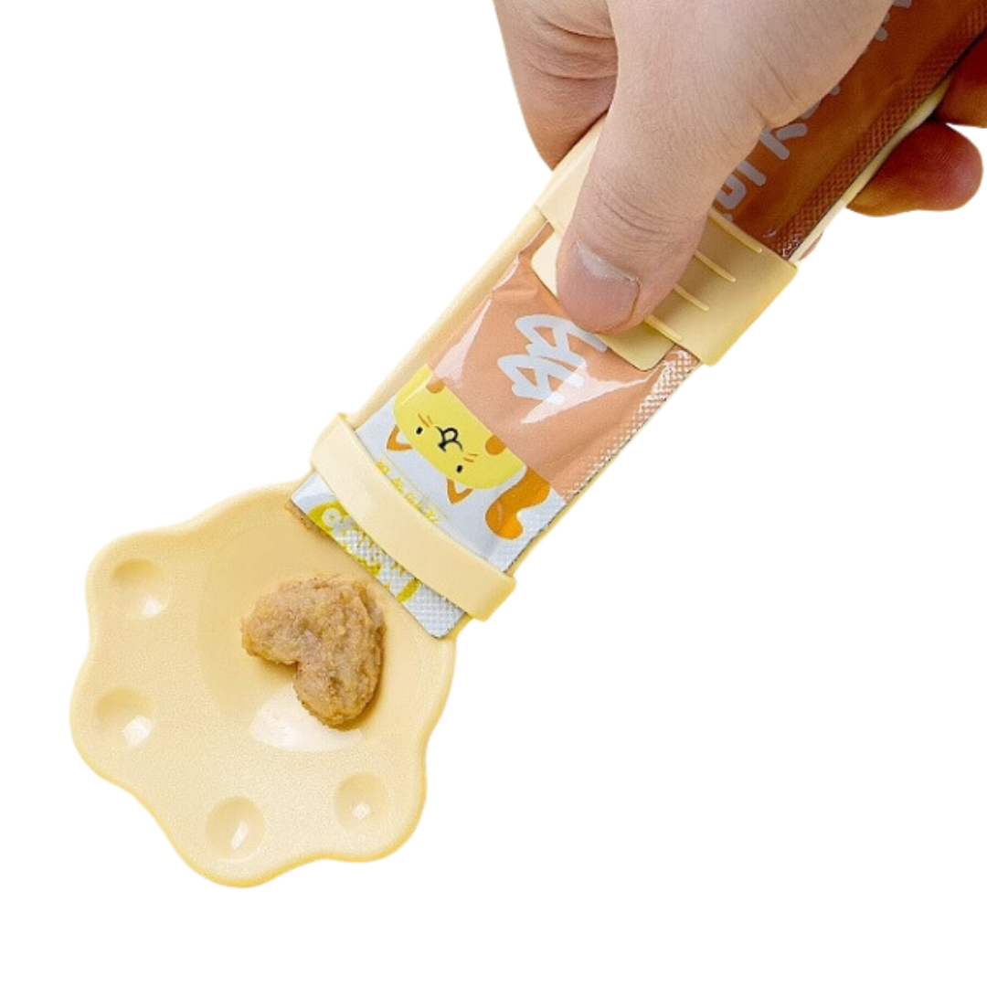 Cat Wet Treat Spoon | Easy-to-Use Squeeze Tool for Feeding Wet Cat Treats and Canned Food