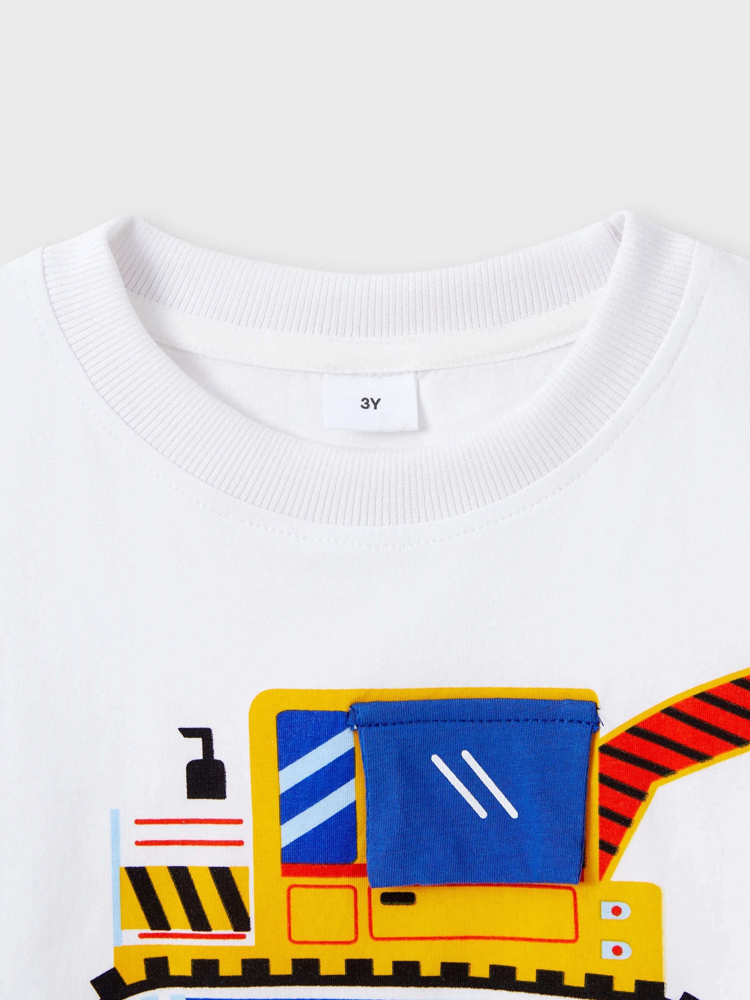 2pcs Toddler Boy Playful Denim Pocket Design Shorts and Vehicle Print Tee set White