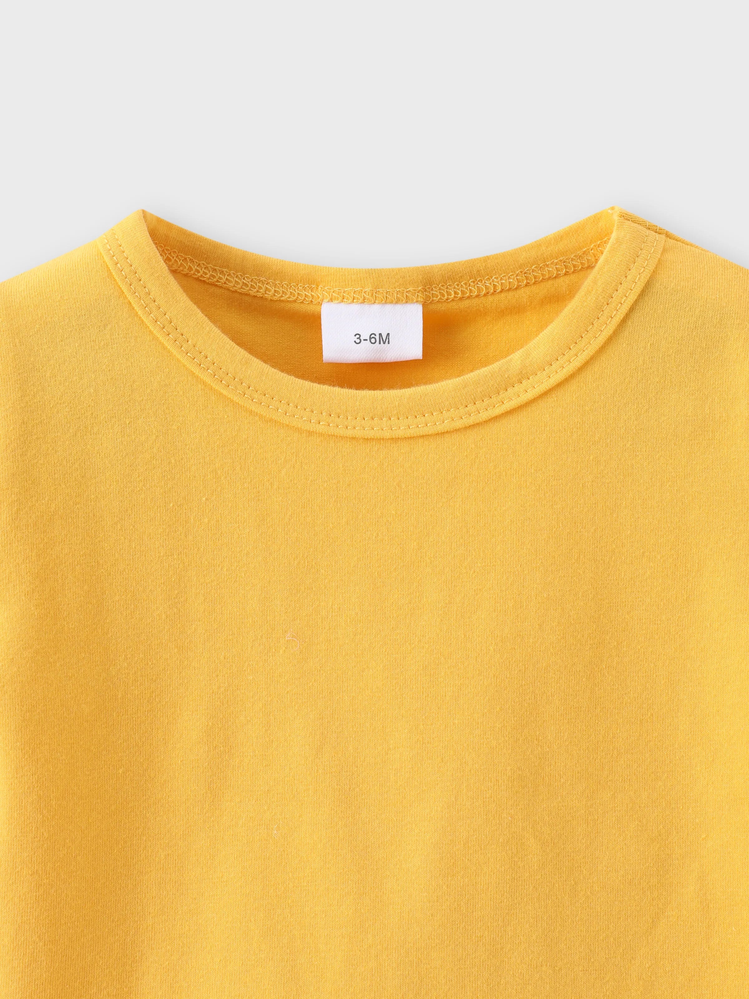 2pcs Baby Boy Short-sleeve Solid Tee and Allover Dinosaur Print Overall Romper Set Yellow