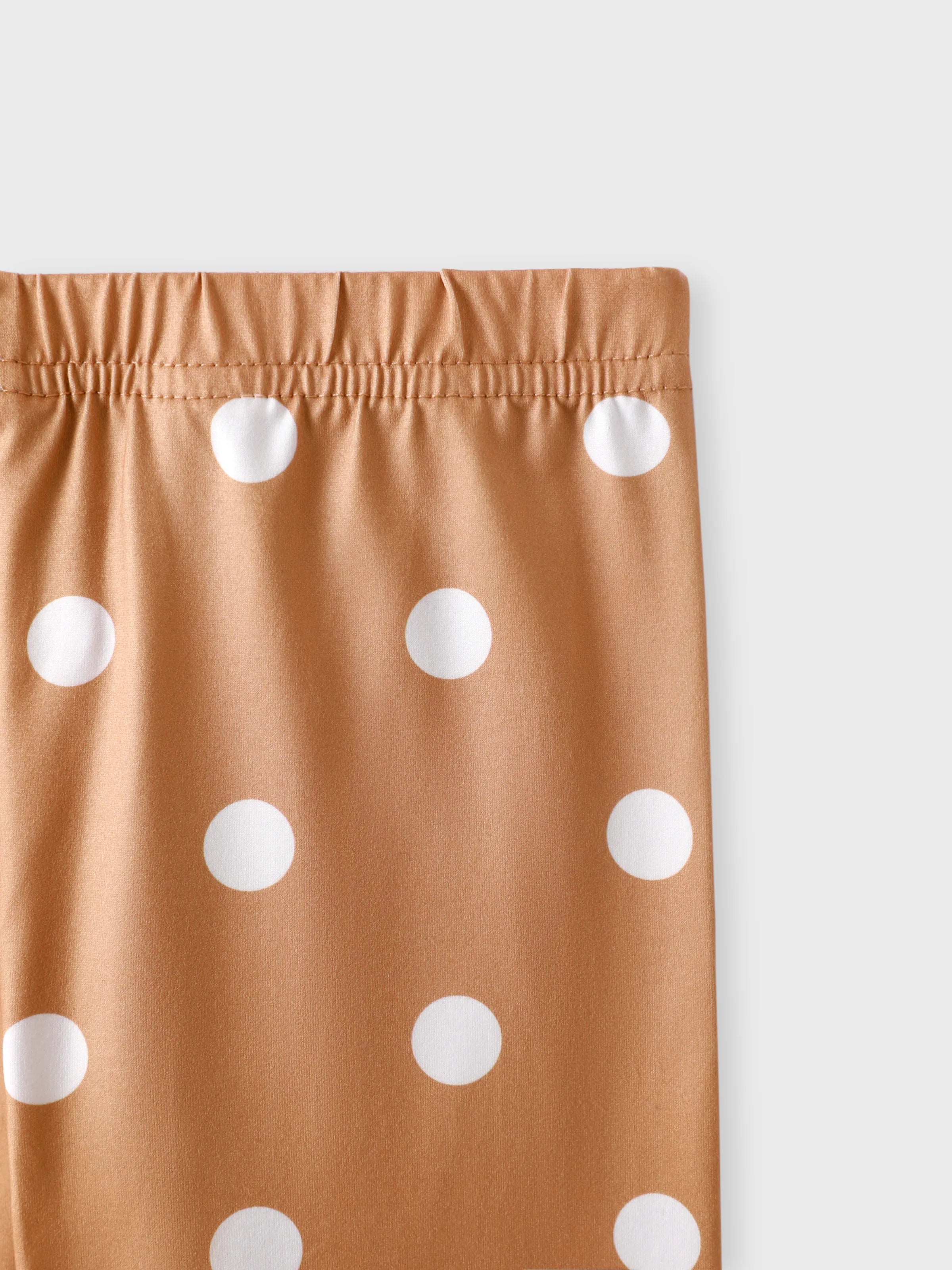 2-piece Toddler Girl Floral Print Bowknot Design Ruffled High Low Sleeveless Tee and Polka dots Pants Set White