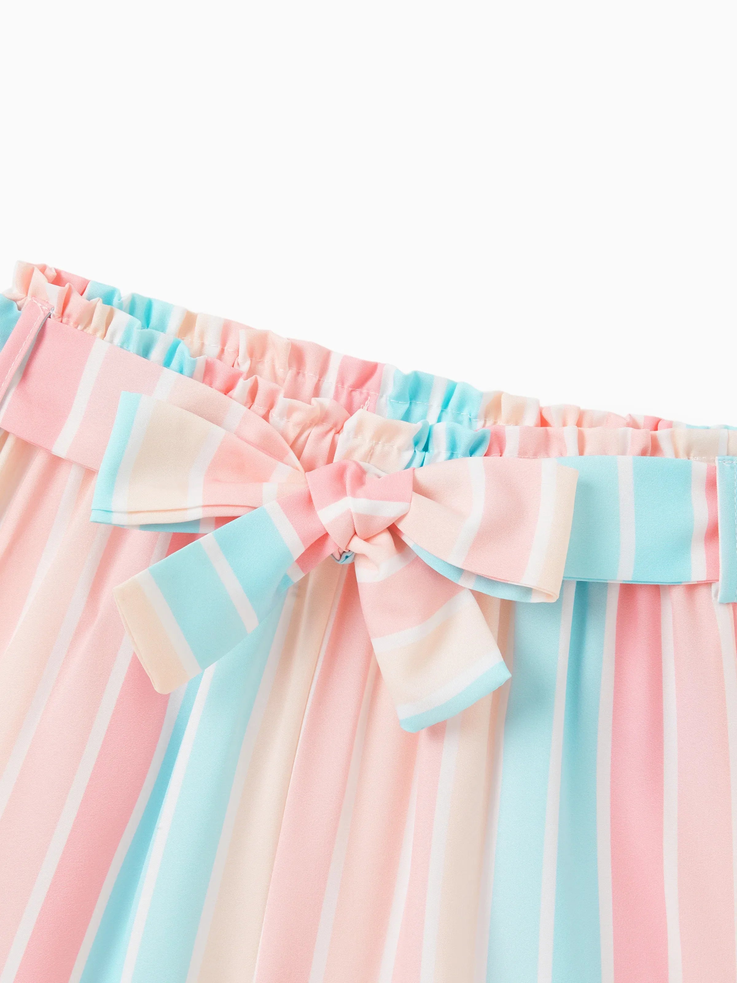 2pcs Toddler Girl Sweet Flutter-sleeve Tee and Stripe Belted Shorts Set Pink