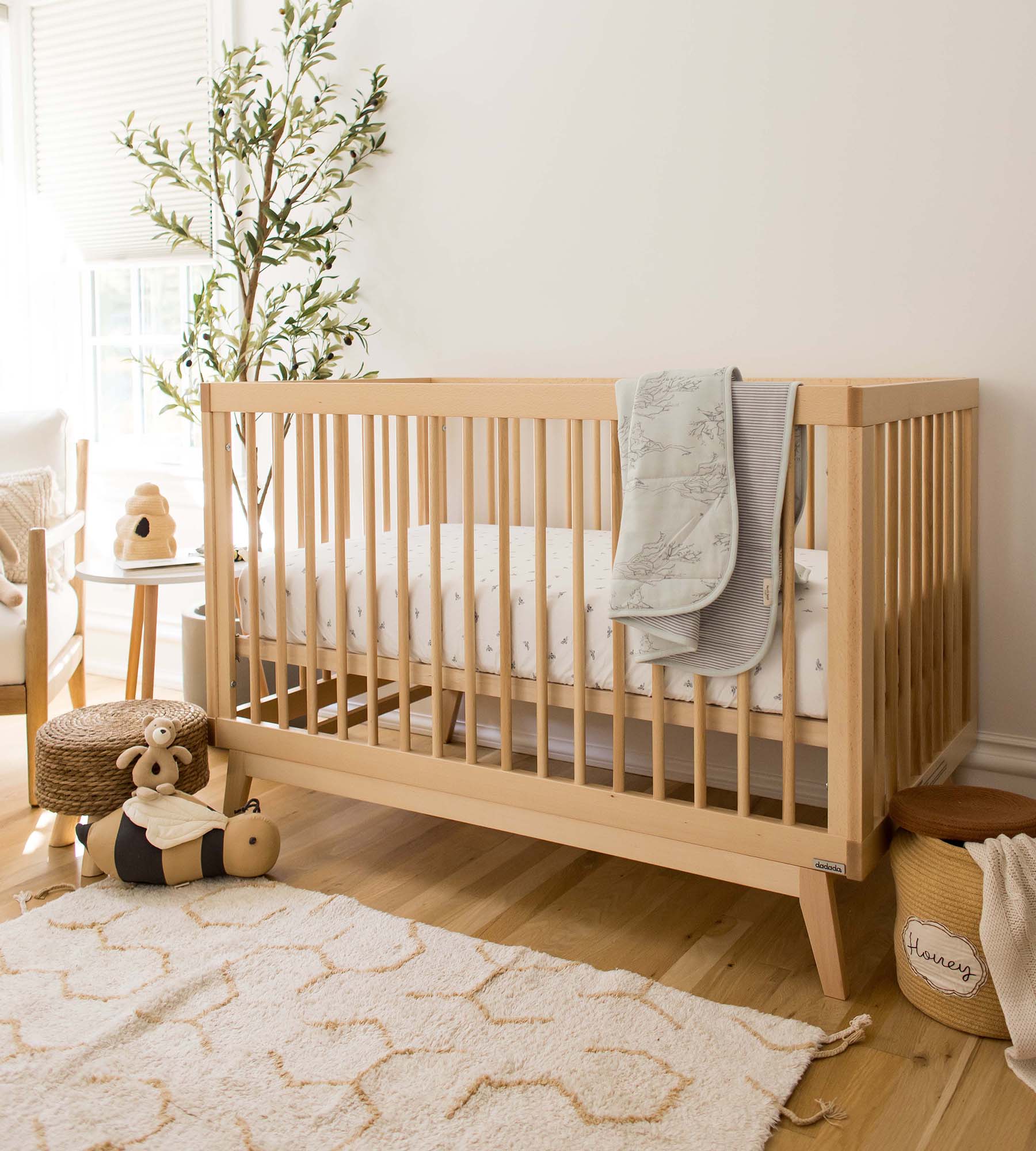 Swaying Branches Organic Cotton Reversible Baby Blanket - Ice Flow