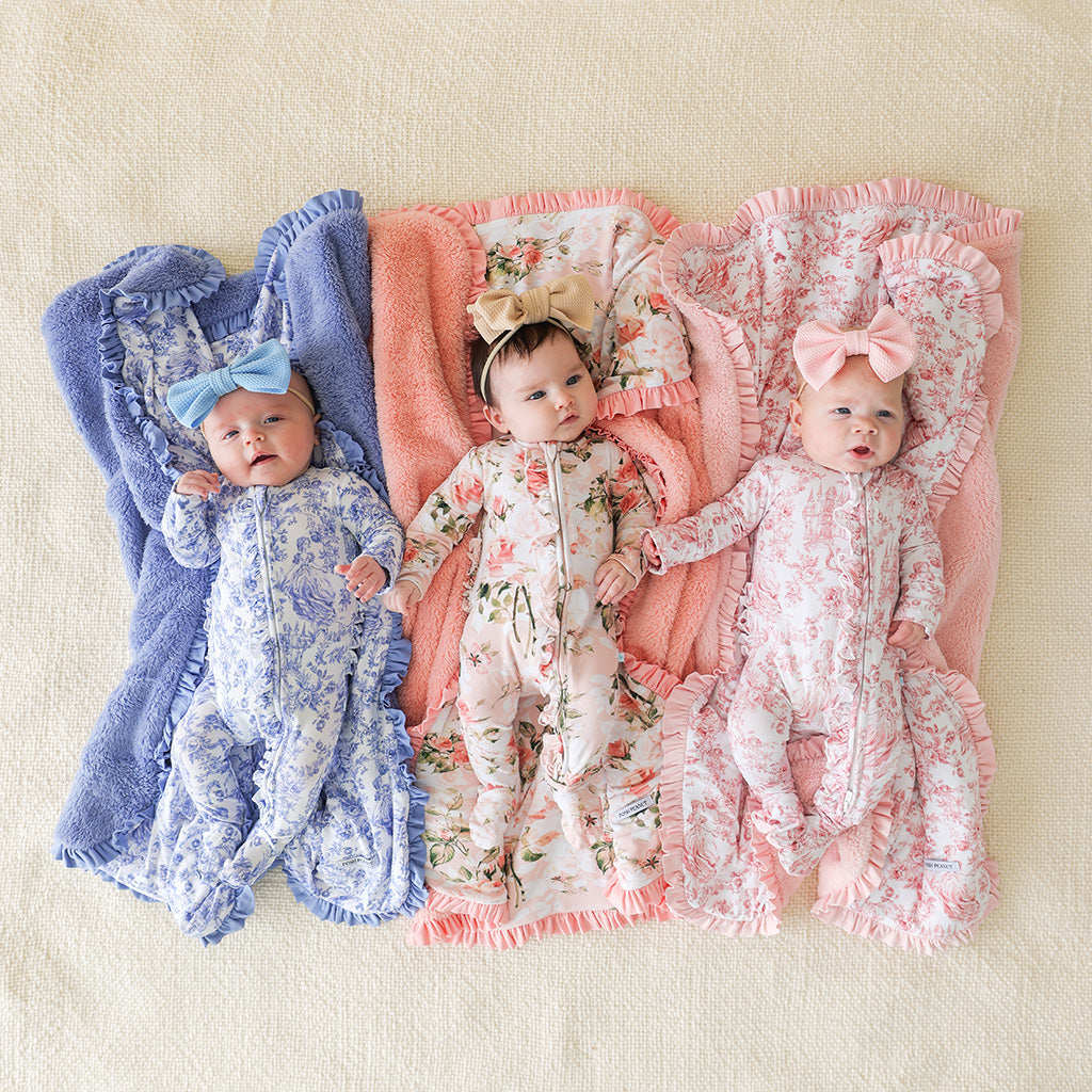 Vintage Pink Rose Ruffled Luxette Plush Patoo® Blanket